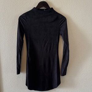 Elegant Black Long Sleeve Dress